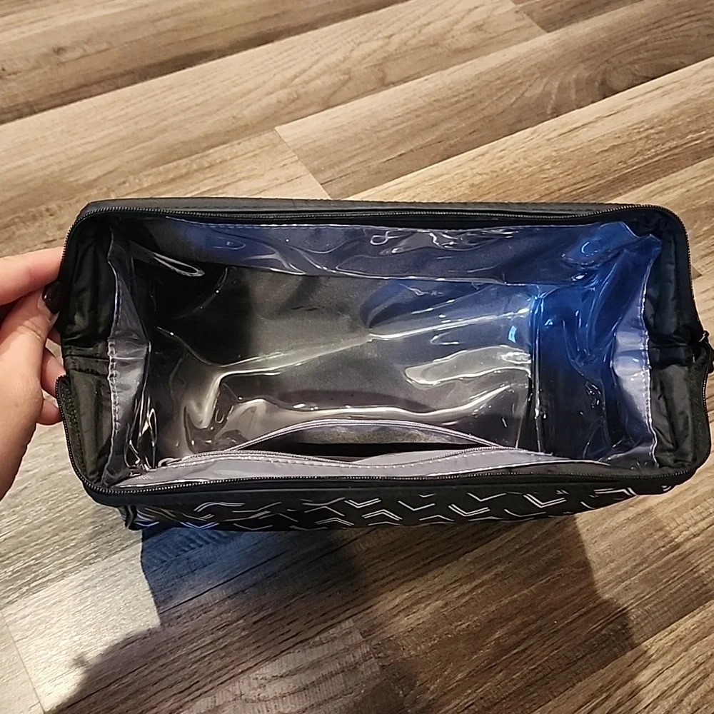 Makeup bag - Picture 4 of 6